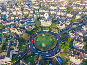 Photo 7- click for photo gallery